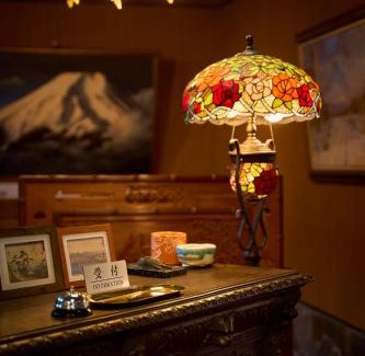 Hakone House | 美術の宿 箱根もみじの森