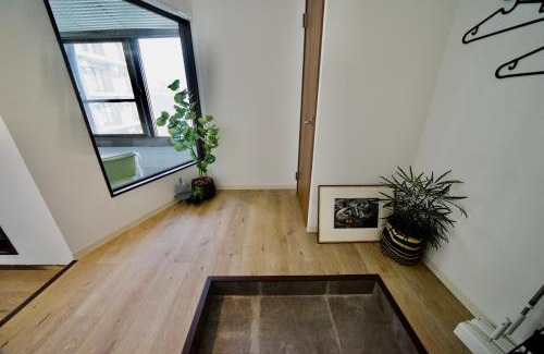 Naka Ward Apartment | 自由自在OSU 402(KUMO)