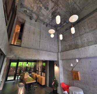 Yuchi House | 觀日品月-渡假旅店 Meet Sun Moon Lake