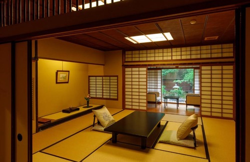 Onsen Hotel | 越前あわら温泉 つるや