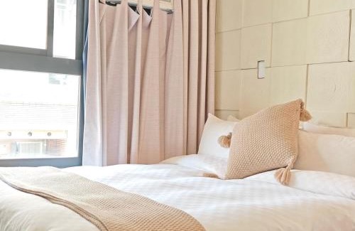 Xitun District Bed & Breakfast | 逢甲美學院