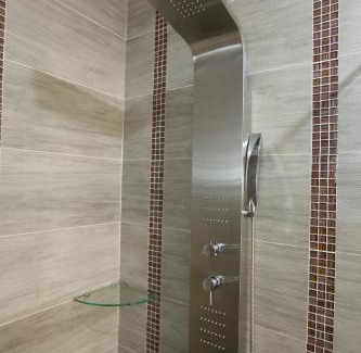 Hualien City Centre Bed & Breakfast | 醇境民宿 Pure B&B