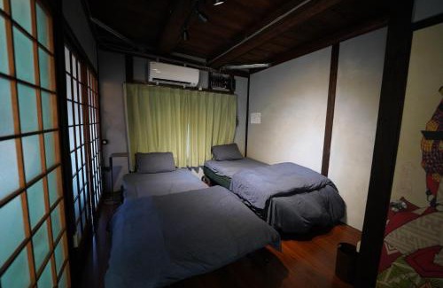 Nishikimachi Apartment | 錦町の宿路地屋