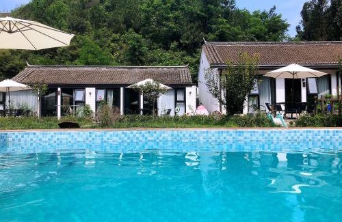 Miyun District Cabin | 隐谷私院The Great Wall Valley