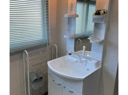 Suminoe House | 難波梅田地铁直达距离地铁站步行5分钟双床间私人浴室家庭式民宿