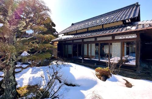 Takayama-mura Apartment | 雪見 -Yukimi