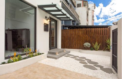 Taitung City Centre House | 靜巷19號