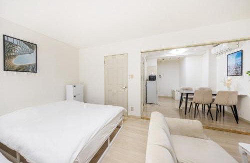 Sugamo Apartment | 駅から徒歩1分 巣鴨駅 最大4名 無料wifi 45平米で広いお部屋