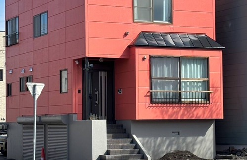 Asahikawa Apartment | 駅近の大きな戸建て/stay in 宮下