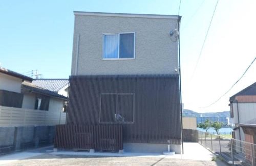 Karatsu Apartment | 鶴城丸(KAKUJYOMARU)