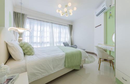 Liwan Apartment | 黄叔雅居3 Uncle Huang s mansions No3 荔景华邸