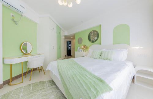 Liwan Apartment | 黄叔雅居3 Uncle Huang s mansions No3 荔景华邸