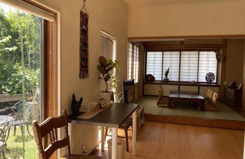 Kaga House | 黒崎base