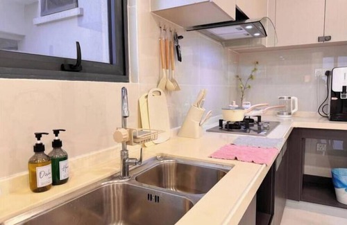 Central District Apartment | 0%TAX Modern Design Sea & Cityview 2CarPark 6-11px