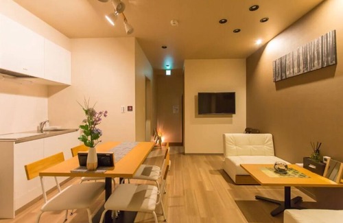 Namba House | 01Group stay CLASSE/350m walk from Namba station/280m walk from Nihonbashi station/Maximum 6 people/WIFI