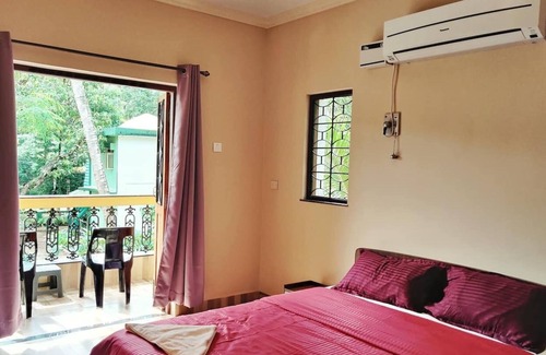 Fatona House | 02 Da Silva by Nirvana Abode- Lux 2BHK Villa-Goa