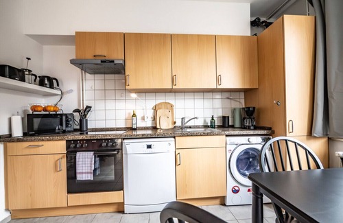 Brunsbuttel Apartment | 046- 4 beds - 3 bedrooms - cozy