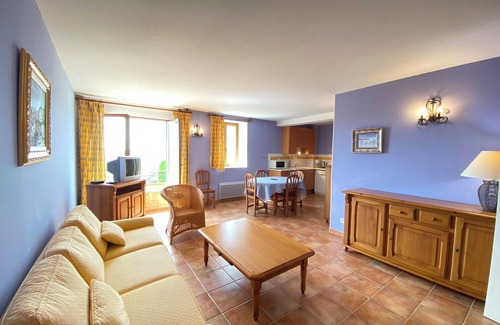 Brunet Apartment | 04B7 : Beautiful T3 in the heart of lavender - pool