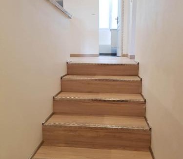 Razac-sur-l'Isle Apartment | 05 - Très joli 3 pièces neuf 2 chambres, logement tout équipé pour 1 à 4 personnes maximum, vue sur jardin avec parking privatif, grand fourgon possible, tout le linge de maison est fourni