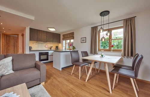 Entfelden Apartment | (06) Comfort vacation apartment with south-east-facing balcony, approx. 67 sqm