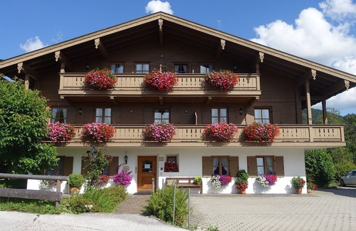 Entfelden Apartment | (06) Comfort vacation apartment with south-east-facing balcony, approx. 67 sqm