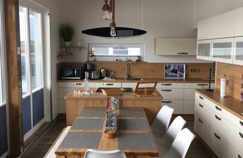 Kroeslin House | 06. floating houses (105 m²) Nanna - Floating houses no. 9 with fireplace, sauna and 2