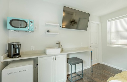 Chattanooga Cabin | 08: The Evans Room - A PMI Scenic City Vacation Rental