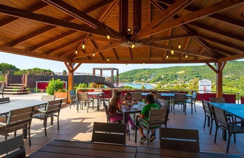 Procchio House | 09.08.-23.08.2020 La Perla Del Golfo 4* Room with sea view including breakfast
