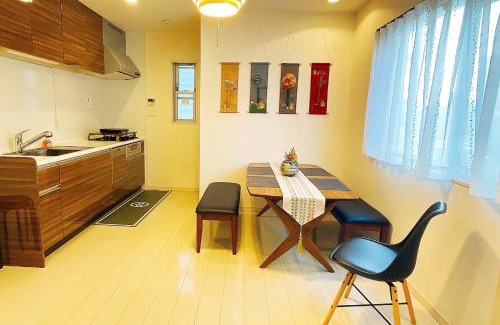 Nishinari Villa | 1分钟步行地铁站&关西机场直达3站难波天王寺心斋桥梅田直达&超新独栋4室1厅2厕1含浴缸大浴室1阳台&免费停车&楽の居Joy-inn