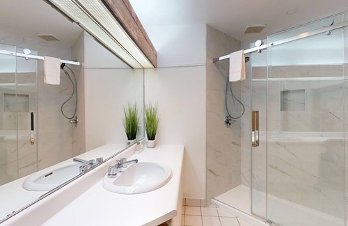 Beaupre Condo | 1-101 : Condo - 1 bedroom - 4 people