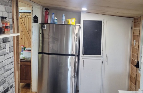 Gannon Village Cottage | 1/2 Acre Cottage with 2 Guest Cabins on Buckhorn Lake in the Kawarthas