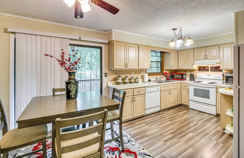 Hot Springs Village House | 1/2 Mi to DeSoto Lake: Hot Springs Village Home