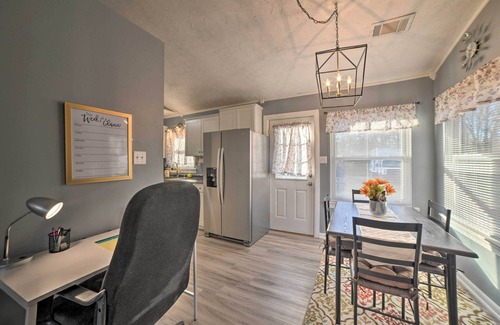 Clarksville House | 1/2 Mi to Fort Campbell: 'State Line Retreat'