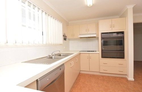 Yamba Apartment | 1/5 Pilot Street, Yamba