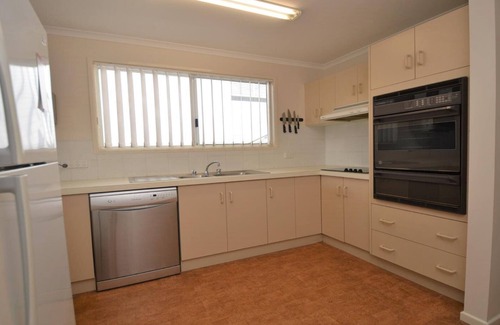 Yamba Apartment | 1/5 Pilot Street, Yamba