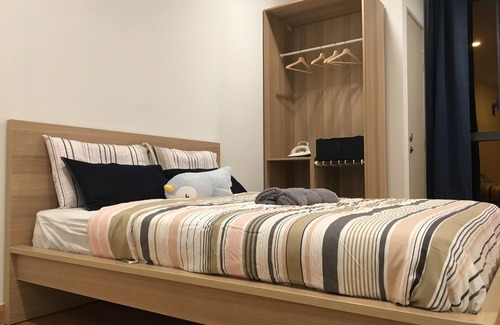 Kampung Kerinchi Condo | #1-5Guests #Comfortable #PublicTransport LRT #Easy access to KL Sentral/KLCC