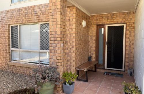Rainbow Beach Apartment | 1-8 Indigo Avenue - Rainbow Beach Walk to beach