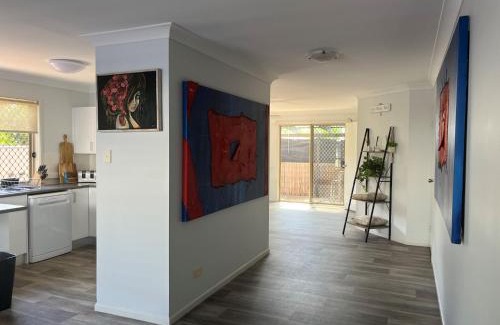 Rainbow Beach Apartment | 1-8 Indigo Avenue - Rainbow Beach Walk to beach