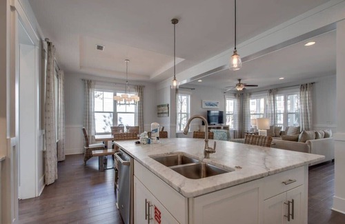 Santa Rosa Beach House | 1,998 SqFt! 3 Bikes! Walk/Bike to the Pool & Beach! Snowbirds Welcome! Sundance