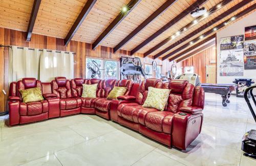 Las Vegas House | 1-Acre Las Vegas Getaway Pool, Spa and Tennis Court