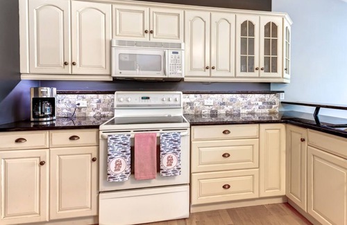 Gannon Village House | 1 Acre Waterfront Property with Two Hot Tubs on Pigeon Lake