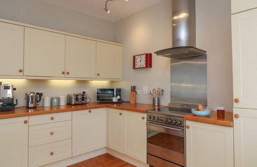 Stoke Fleming Cottage | 1 Bailey's Cottage