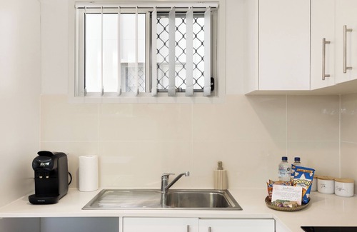 Rocklea Apartment | 1 Bdr Apt! GST Credits! Undercover Parking! 516F1