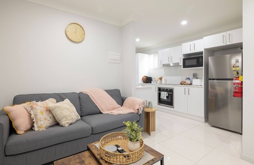 Rocklea Apartment | 1 Bdr Apt! GST Credits! Undercover Parking! 416F1