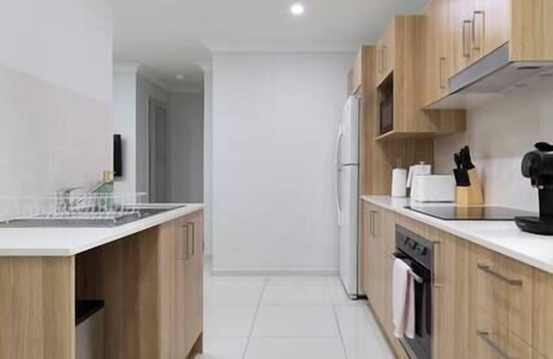 Rocklea Apartment | 1 Bdr Apt! GST Credits! Kitchen! Parking! 339F1