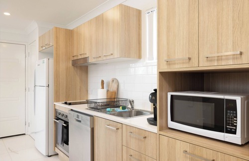 Rocklea Apartment | 1 Bdr Apt! GST Credits! Kitchen! Parking! 114AF1, lodgify@smartsuites.com.au