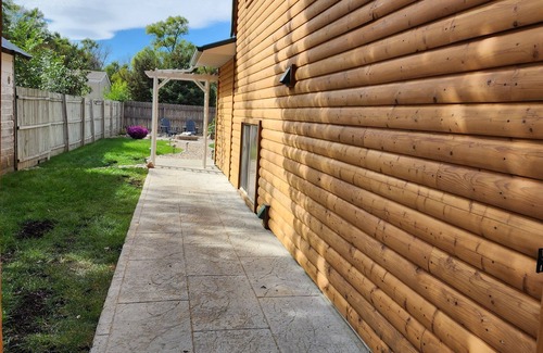 Pukwana House | 1 bdrm, duplex, pup friendly, fenced in yard, a perfect getaway!