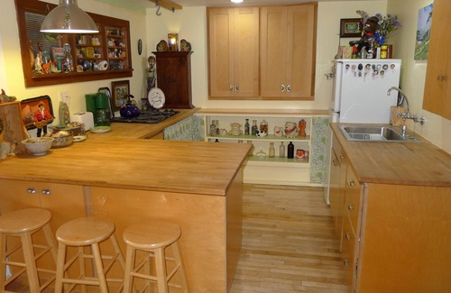 Point Richmond Apartment | 1 Bdrm private apartment Pt Richmond - Artsy/Piano