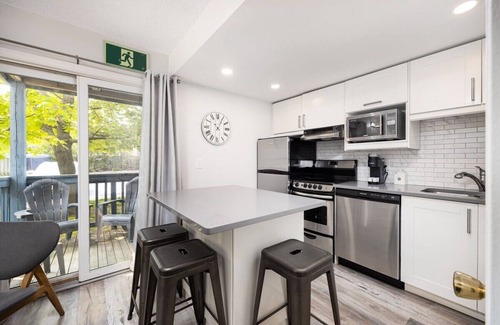 The Blue Mountains Condo | 1 Bed, 1 Bath, Lovely Open Concept Resort Condo