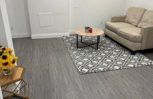 Durham Region House | 1 Bed 1 Bath -Family Housen